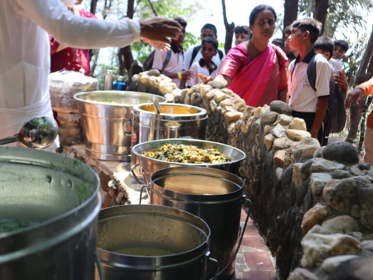 Healthy Food, Healthy Minds